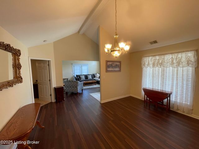7814 Fern Gardens Way, Louisville, KY 40291
