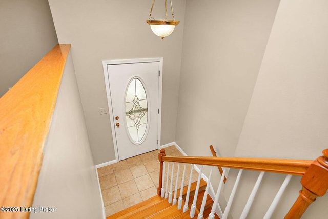 843 Hobbs Ln, Coxs Creek, KY 40013