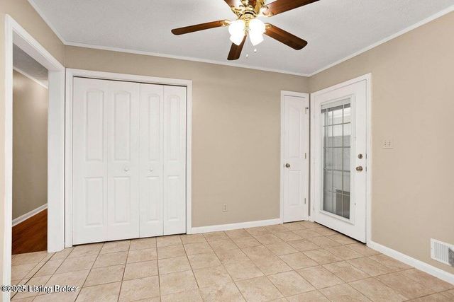 843 Hobbs Ln, Coxs Creek, KY 40013