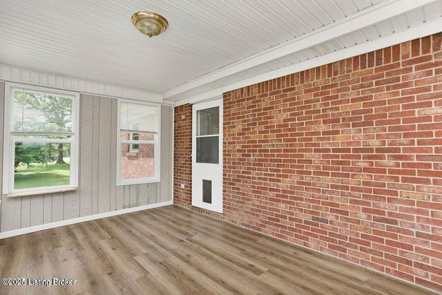 843 Hobbs Ln, Coxs Creek, KY 40013