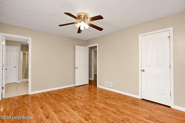 843 Hobbs Ln, Coxs Creek, KY 40013