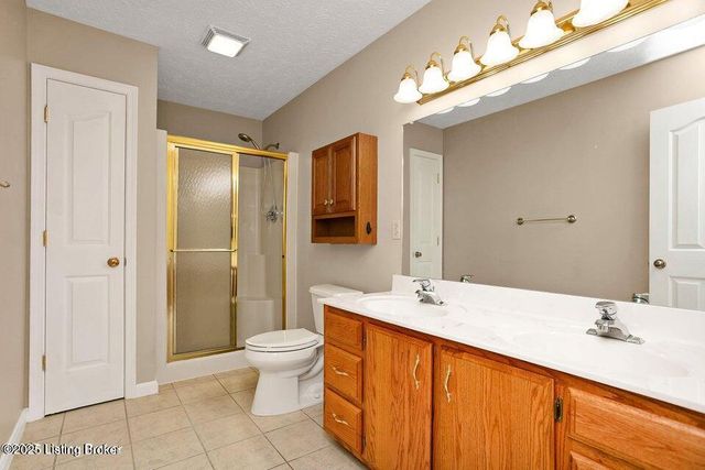 843 Hobbs Ln, Coxs Creek, KY 40013