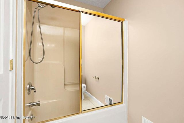 843 Hobbs Ln, Coxs Creek, KY 40013