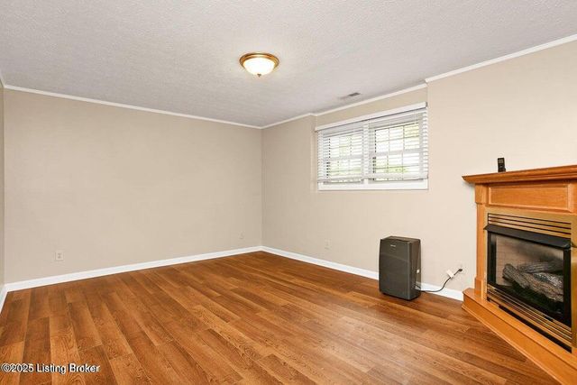 843 Hobbs Ln, Coxs Creek, KY 40013