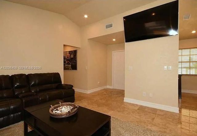 11838 NW 13th St, Pembroke Pines, FL 33026