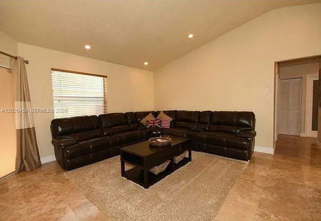 11838 NW 13th St, Pembroke Pines, FL 33026