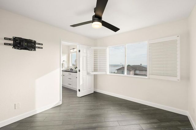 2002 Pointe Pkwy, San Diego, CA 91978