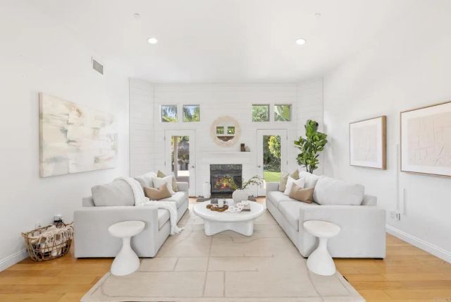 17412 La Brisa, Rancho Santa Fe, CA 92067