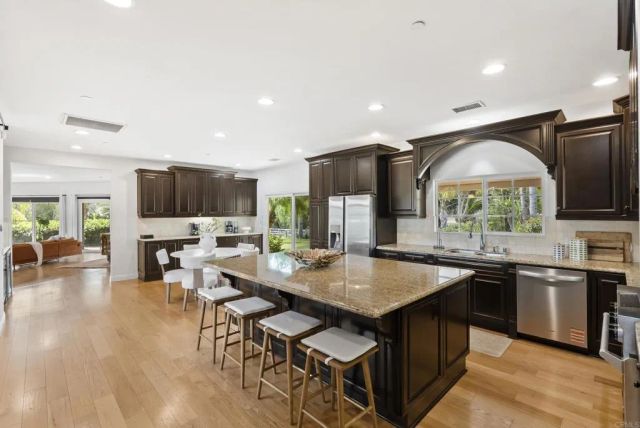 17412 La Brisa, Rancho Santa Fe, CA 92067