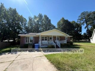 608 Raven Place, Fayetteville, NC 28314