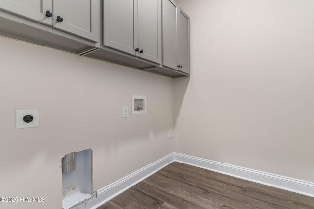 1296 Woodhouse Drive NW, Ash, NC 28420