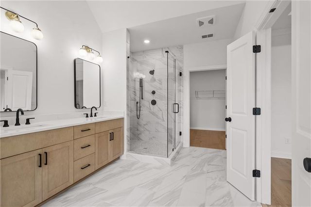 5693 Broad River View 443, Peachtree Corners, GA 30092