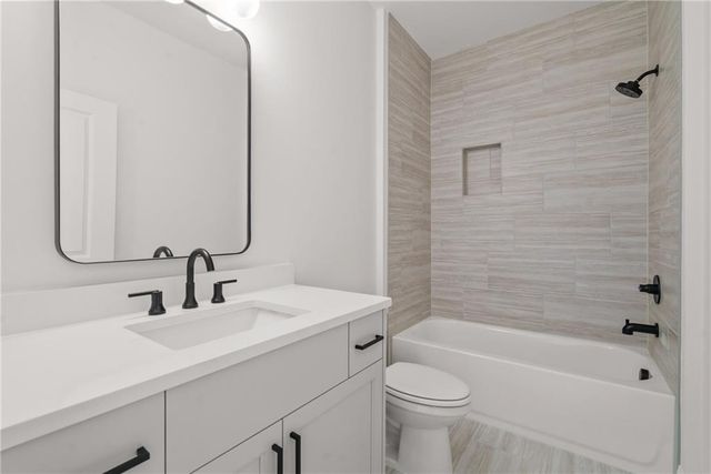 5693 Broad River View 443, Peachtree Corners, GA 30092