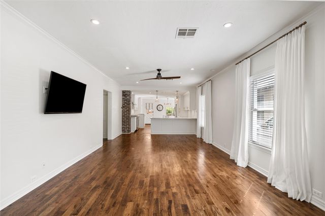 616 Teetshorn Street, Houston, TX 77009