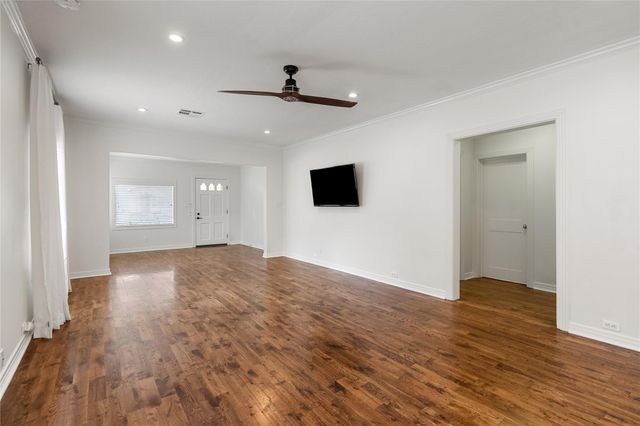 616 Teetshorn Street, Houston, TX 77009