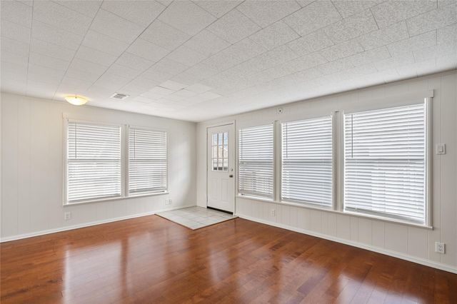 616 Teetshorn Street, Houston, TX 77009