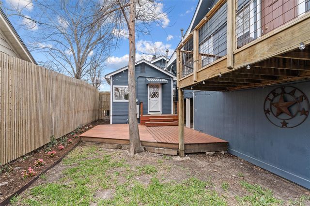 616 Teetshorn Street, Houston, TX 77009