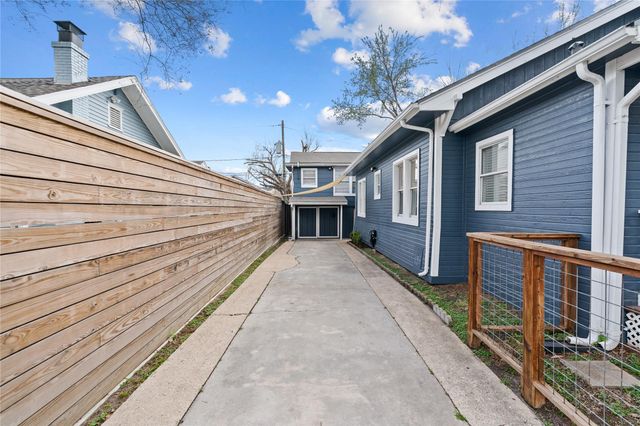 616 Teetshorn Street, Houston, TX 77009