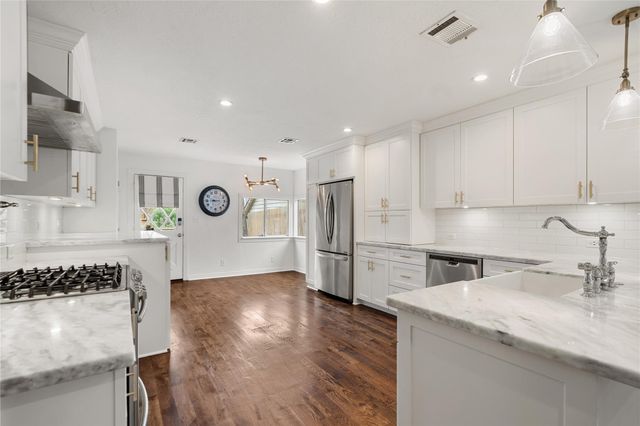 616 Teetshorn Street, Houston, TX 77009