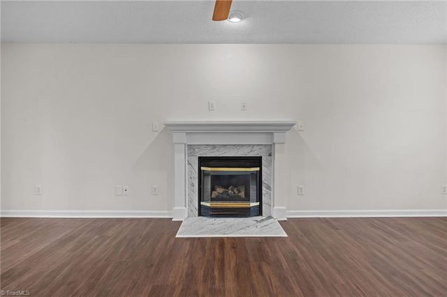 2017 Priya Street, Thomasville, NC 27360