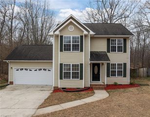 2017 Priya Street, Thomasville, NC 27360