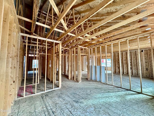 63 Lancaster Court, Ballston, NY 12019