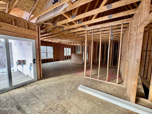 63 Lancaster Court, Ballston, NY 12019