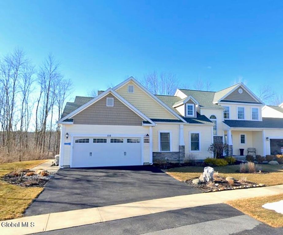 63 Lancaster Court, Ballston, NY 12019