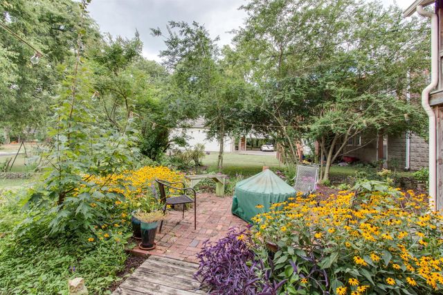 2901 Westmoreland Dr, Nashville, TN 37212