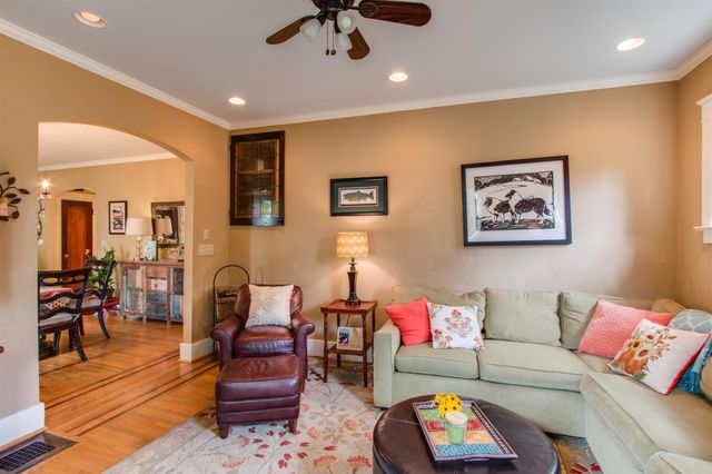 2901 Westmoreland Dr, Nashville, TN 37212
