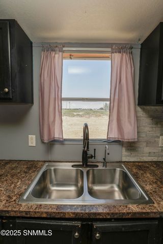 1510 Papershell Road, Carlsbad, NM 88220