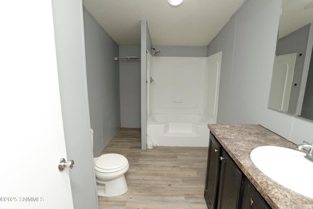 1510 Papershell Road, Carlsbad, NM 88220