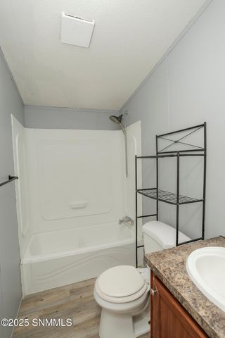 1510 Papershell Road, Carlsbad, NM 88220