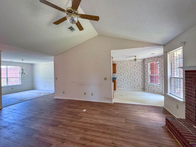 227 Crestwood Circle, Centerville, GA 31028