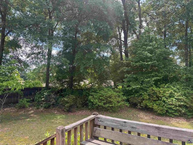 227 Crestwood Circle, Centerville, GA 31028