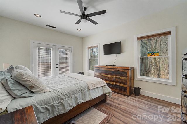79 Abbey View Road, Bryson City, NC 28713