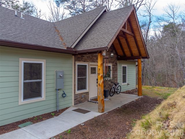 79 Abbey View Road, Bryson City, NC 28713