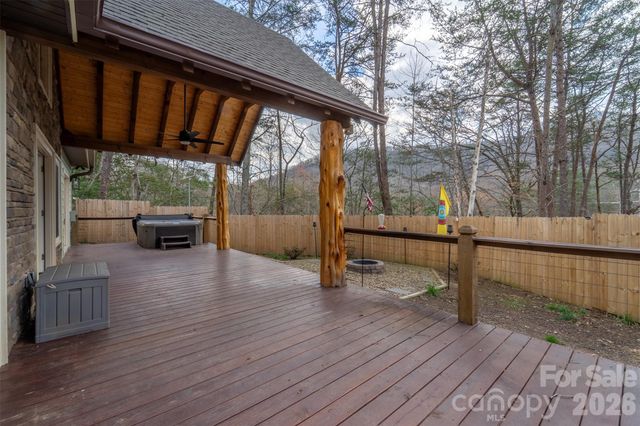 79 Abbey View Road, Bryson City, NC 28713