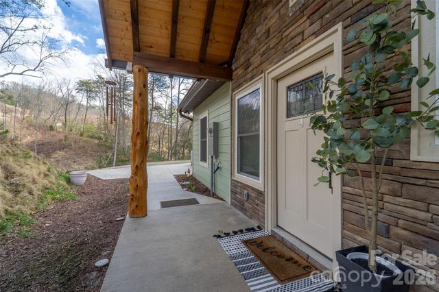 79 Abbey View Road, Bryson City, NC 28713