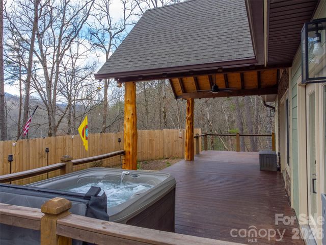 79 Abbey View Road, Bryson City, NC 28713