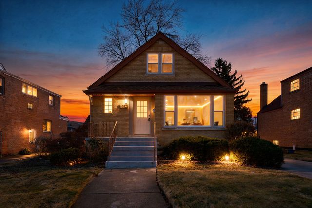 4232 W 109th Street, Oak Lawn, IL 60453