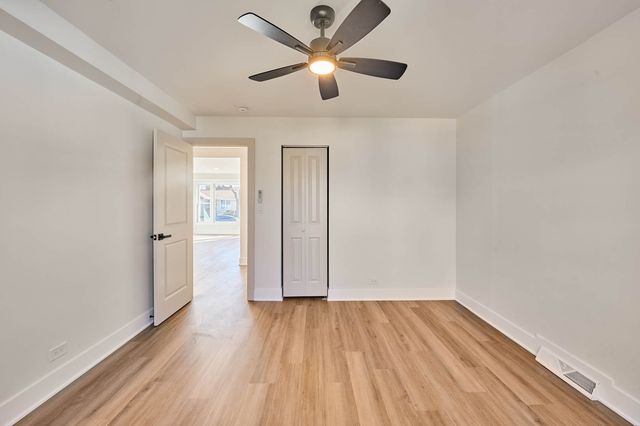 4232 W 109th Street, Oak Lawn, IL 60453