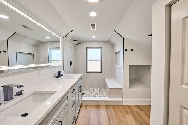 4232 W 109th Street, Oak Lawn, IL 60453