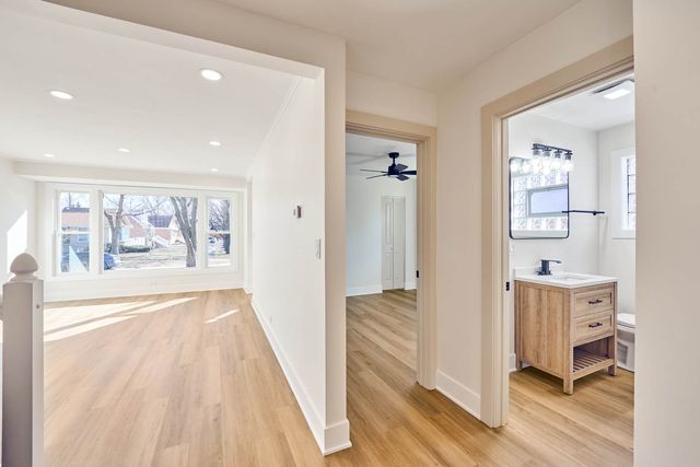 4232 W 109th Street, Oak Lawn, IL 60453