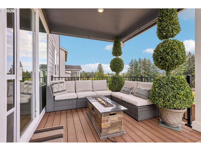 805 S 27TH Pl, Ridgefield, WA 98642