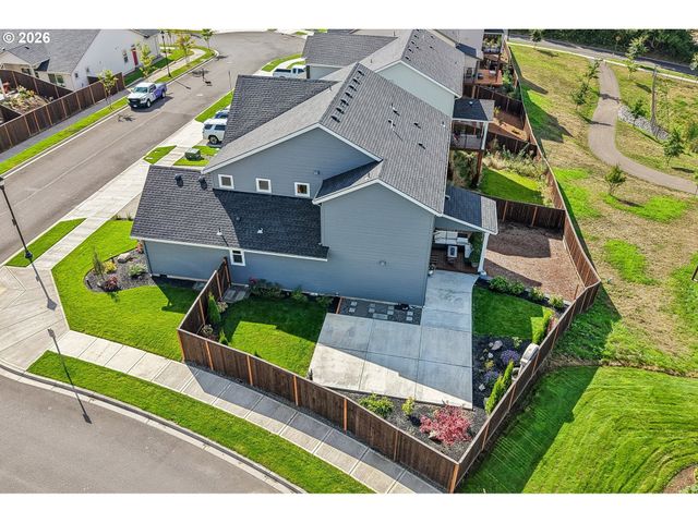 805 S 27TH Pl, Ridgefield, WA 98642