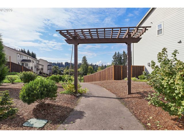 805 S 27TH Pl, Ridgefield, WA 98642