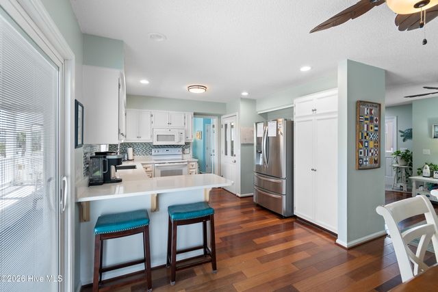 197 Brunswick Avenue W, Supply, NC 28462