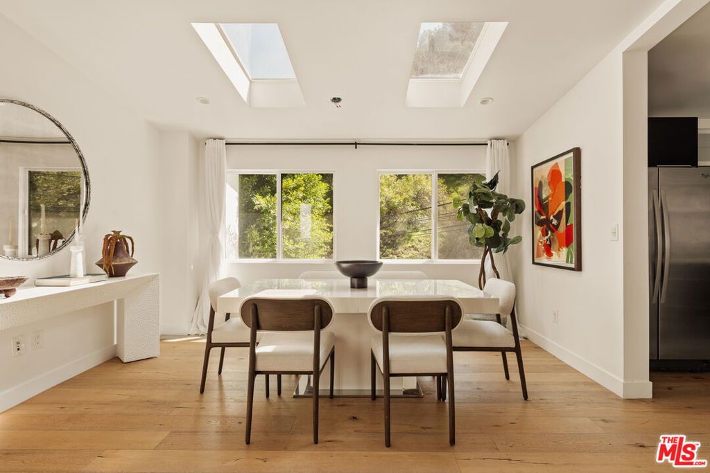 2228 Laurel Canyon Boulevard, Los Angeles, CA 90046 — photo 5