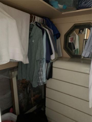 322 Taylor St 2D, Hollywood, FL 33019